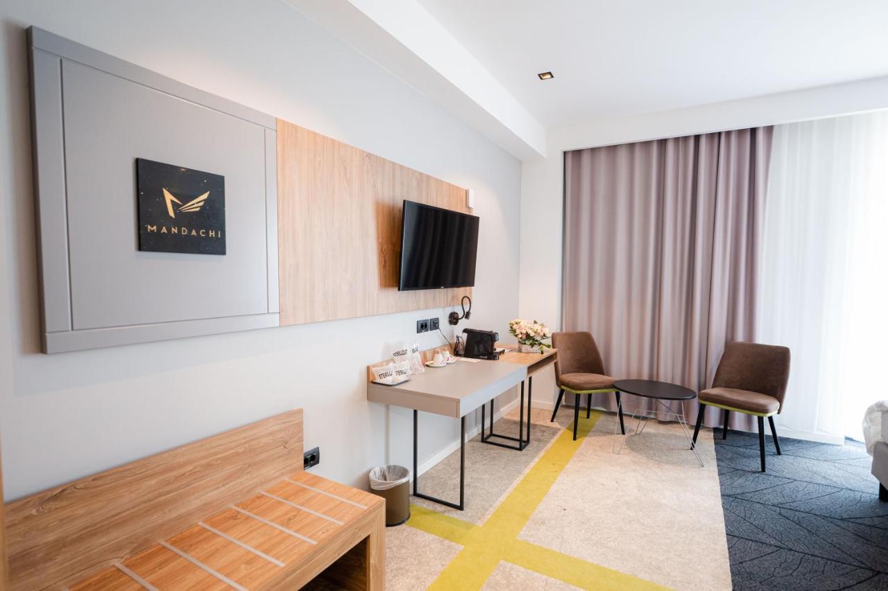 Mandachi Hotel & Spa Suceava Exterior foto